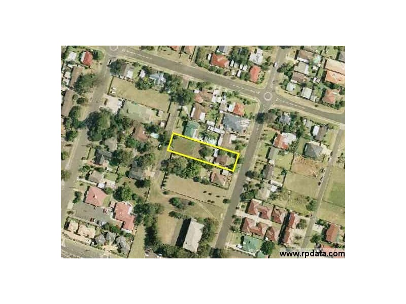 13  Kent St, Minto NSW 2566
