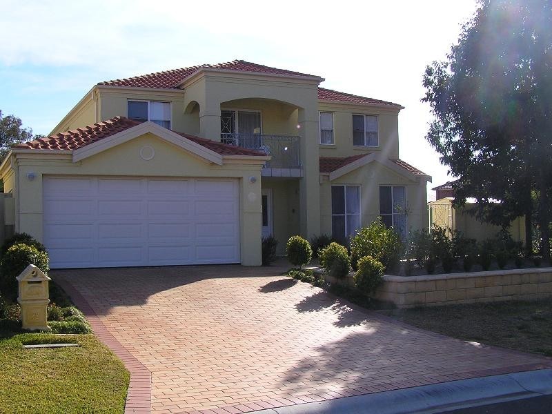 27  Creekwood Drive, Voyager Point NSW 2172