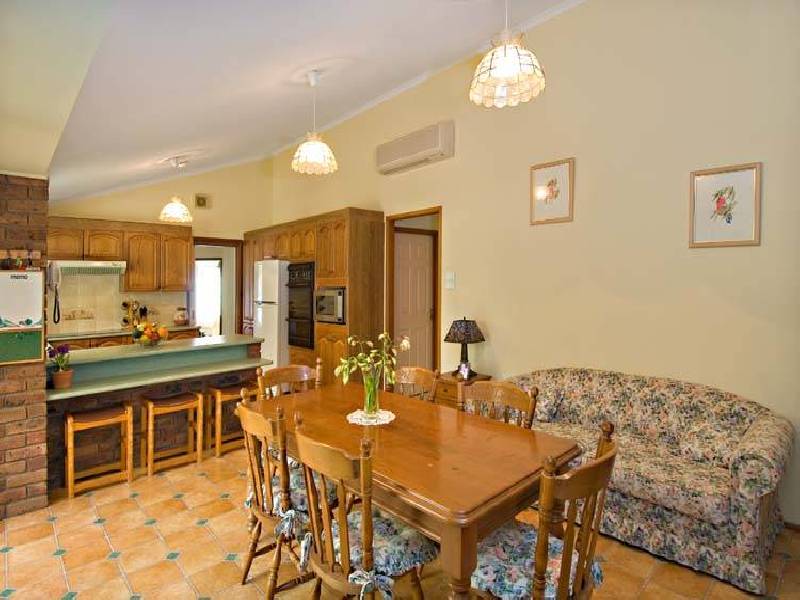 71  Norman Ave, Hammondville NSW 2170