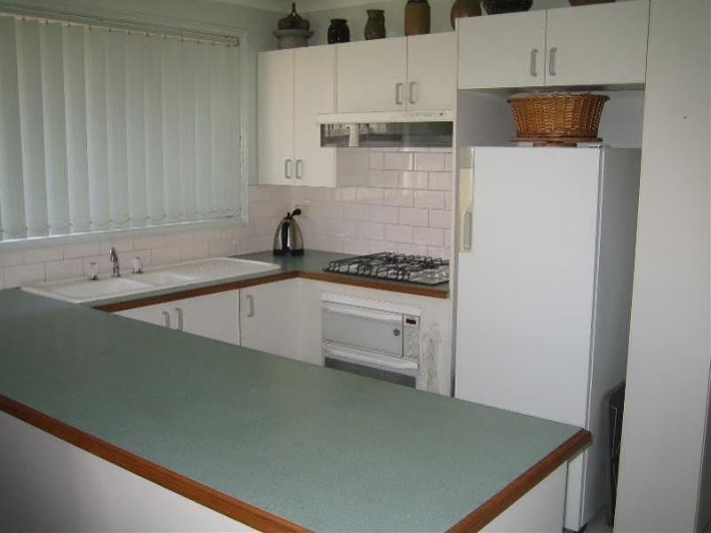 15  Corryton Court, Wattle Grove NSW 2173