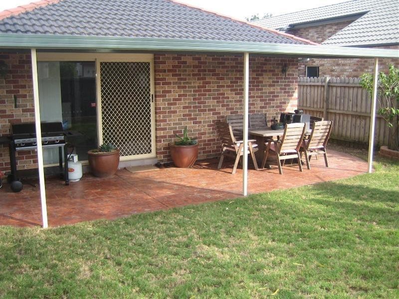 15  Corryton Court, Wattle Grove NSW 2173