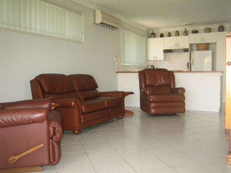 15  Corryton Court, Wattle Grove NSW 2173