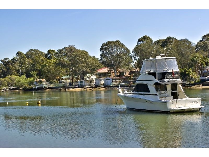 14  Pleasure Point Rd, Pleasure Point NSW 2172