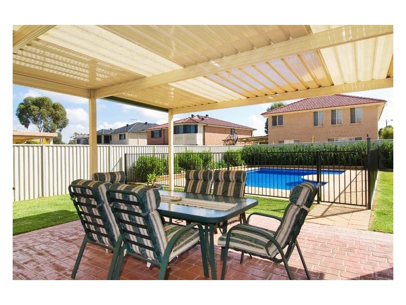 30   Boronia Dr, Voyager Point NSW 2172