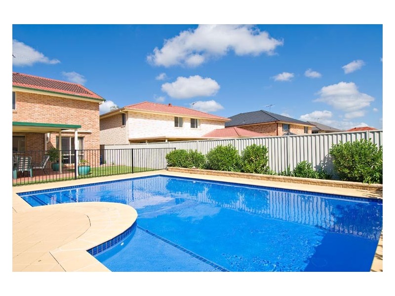 30   Boronia Dr, Voyager Point NSW 2172