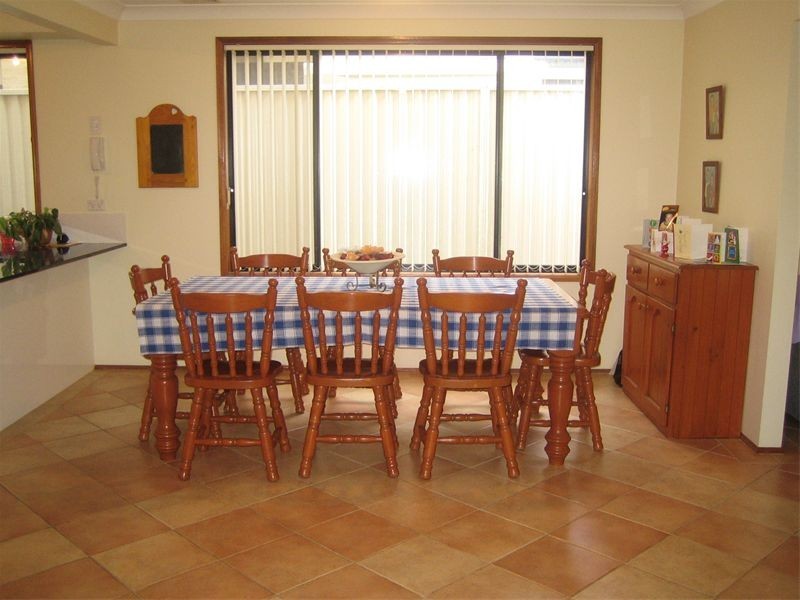 1 Punctata Court, Voyager Point NSW 2172