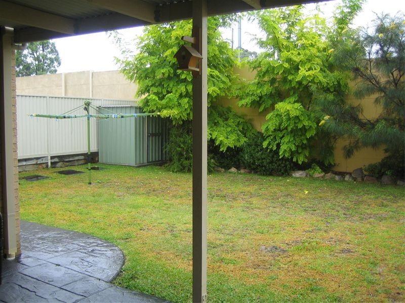 1 Punctata Court, Voyager Point NSW 2172