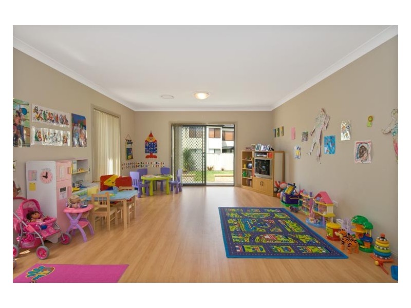 4   Restio Ct, Voyager Point NSW 2172