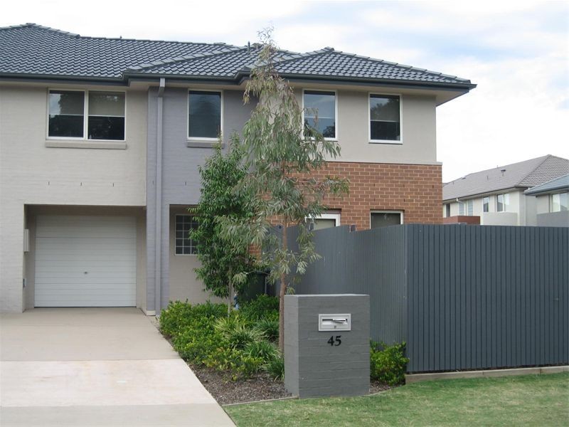 45  Parkwood St, Holsworthy NSW 2173