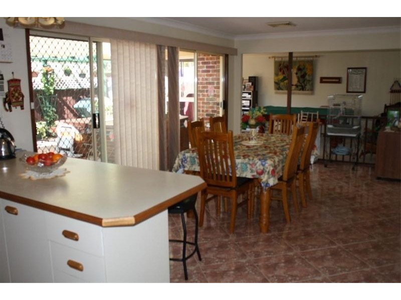 20  Bodalla Ct, Wattle Grove NSW 2173