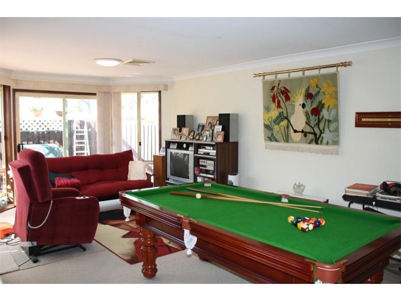 20  Bodalla Ct, Wattle Grove NSW 2173