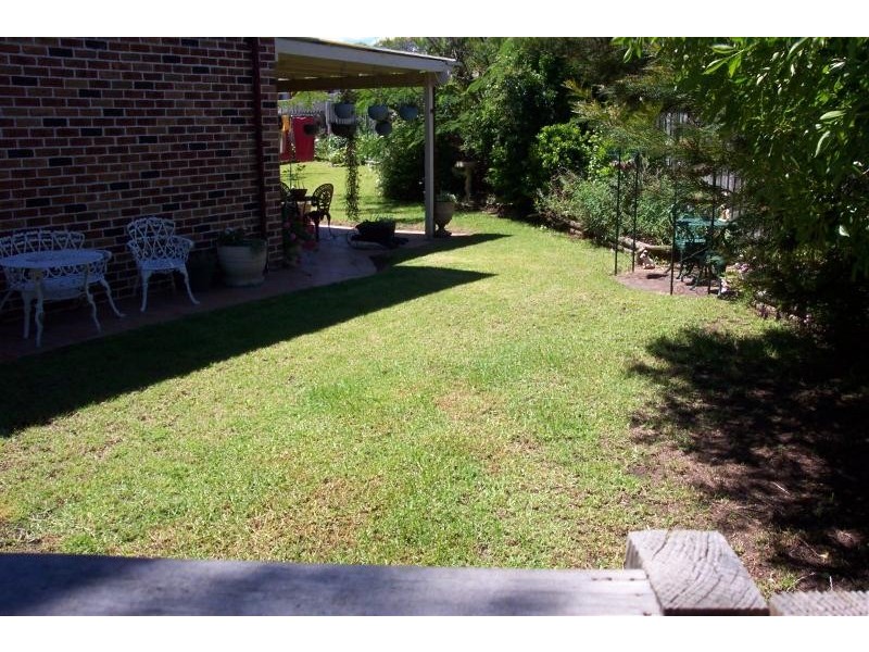 4 Eildon Court, Wattle Grove NSW 2173