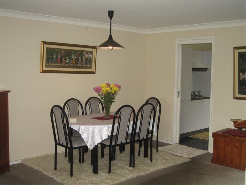 14   Acola Crt, Wattle Grove NSW 2173