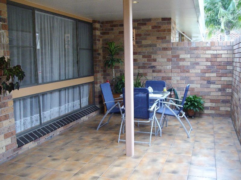 4 Ingoola Close, Moorebank NSW 2170