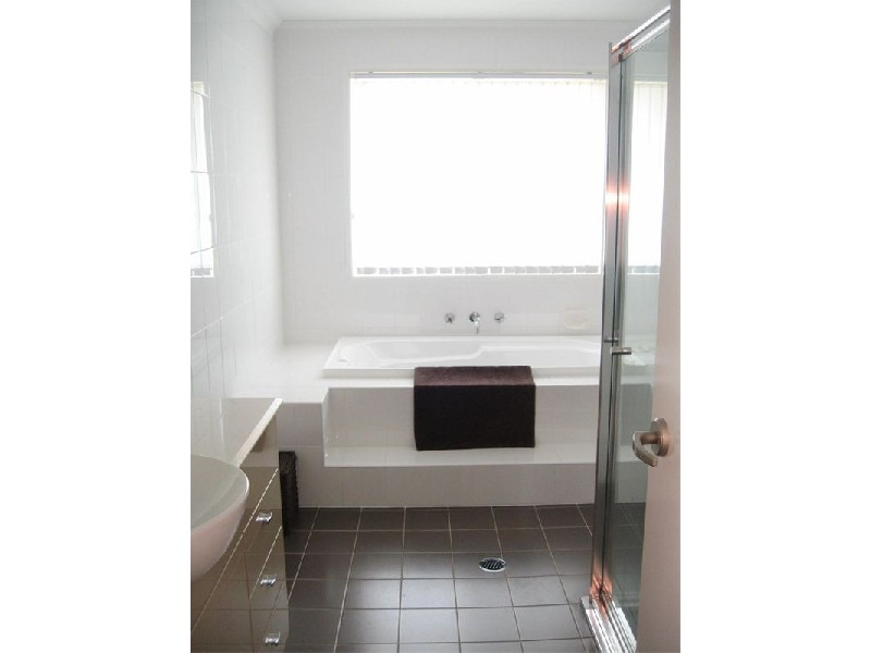 24   Satelberg Street, Holsworthy NSW 2173