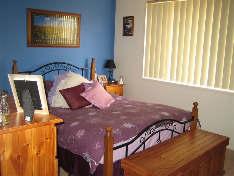 4  Lloyd Place, Casula NSW 2170