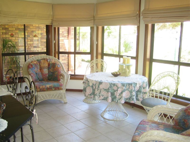 74   Boronia drive, Voyager Point NSW 2172
