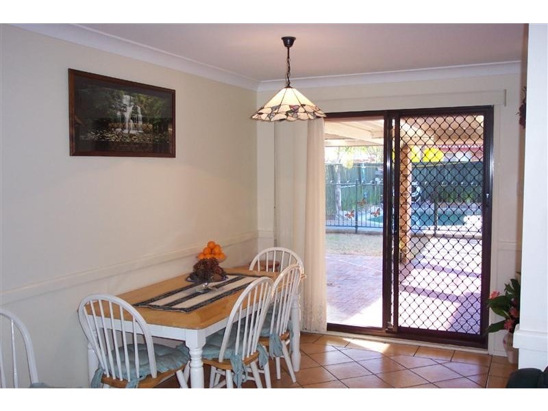 Wattle Grove NSW 2173
