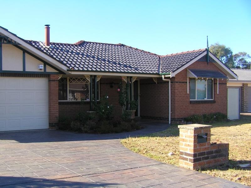 Wattle Grove NSW 2173