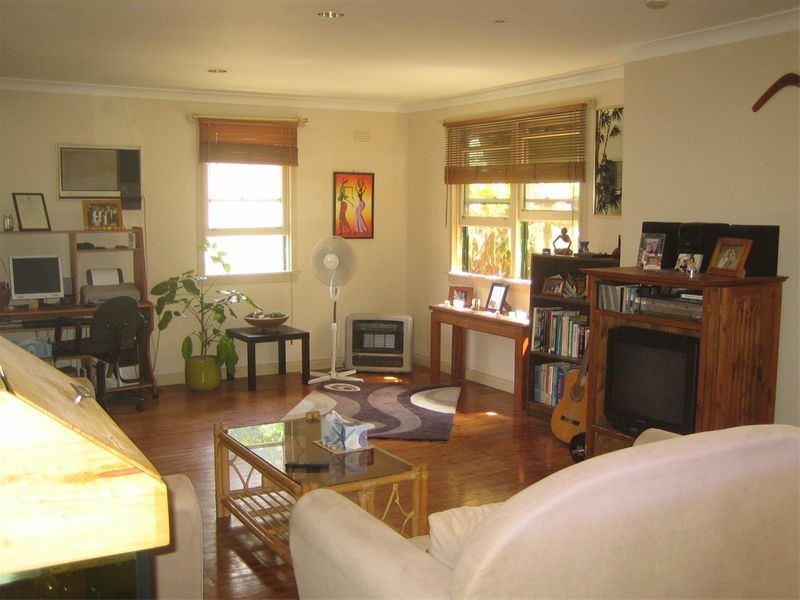 74  Derna Road, Holsworthy NSW 2173