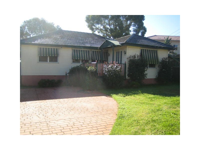 40   Miri Crescent, Holsworthy NSW 2173