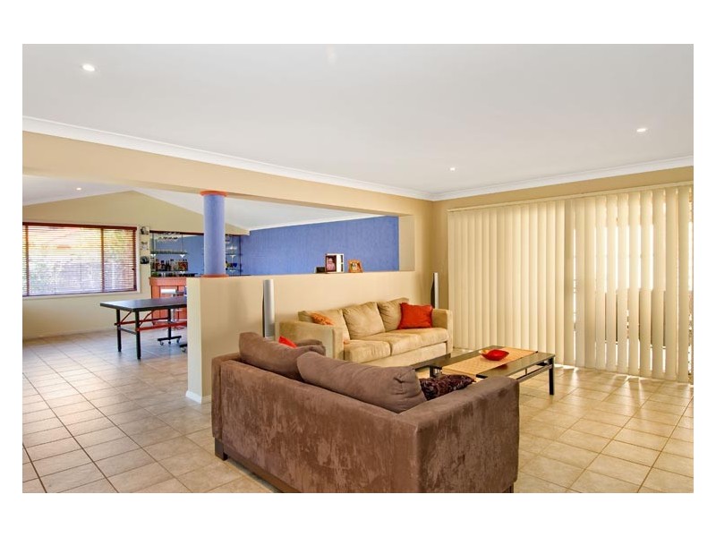 12  Geebung Crt, Voyager Point NSW 2172