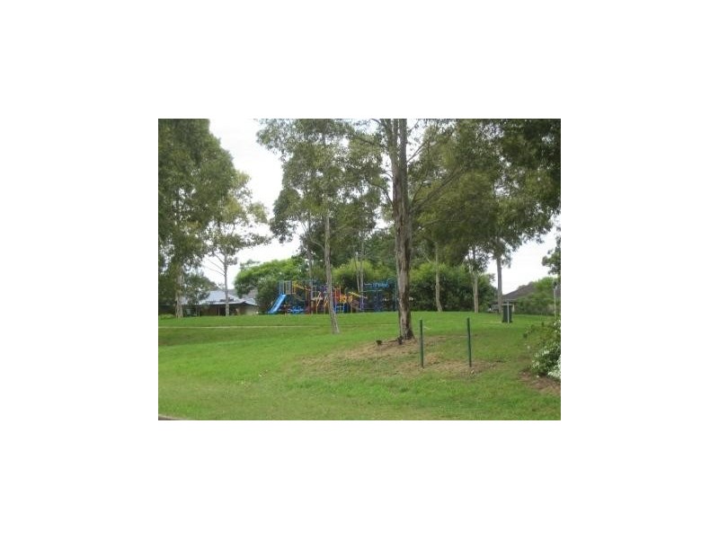 2/6   Salamaua Cres, Holsworthy NSW 2173