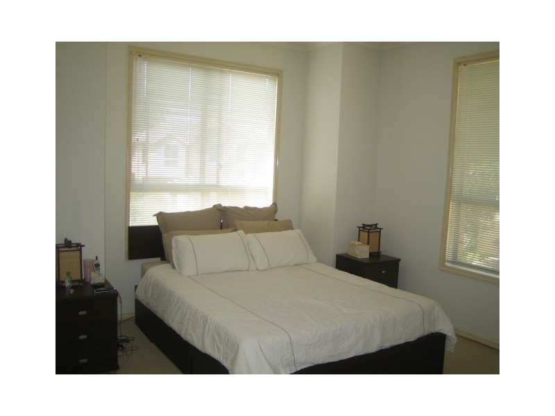 1/11-13   Armata Crt, Wattle Grove NSW 2173