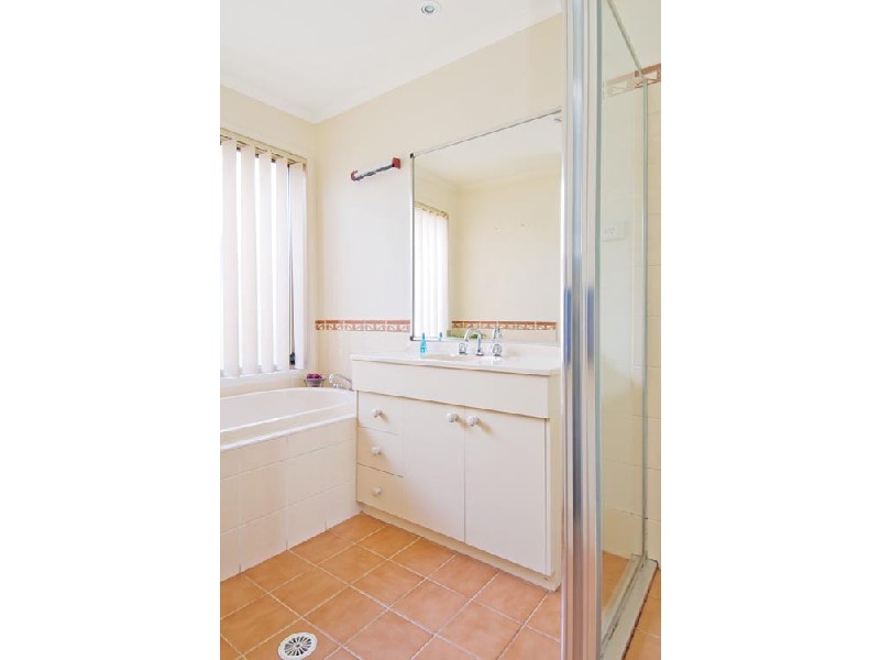33   Huon Crescent, Holsworthy NSW 2173