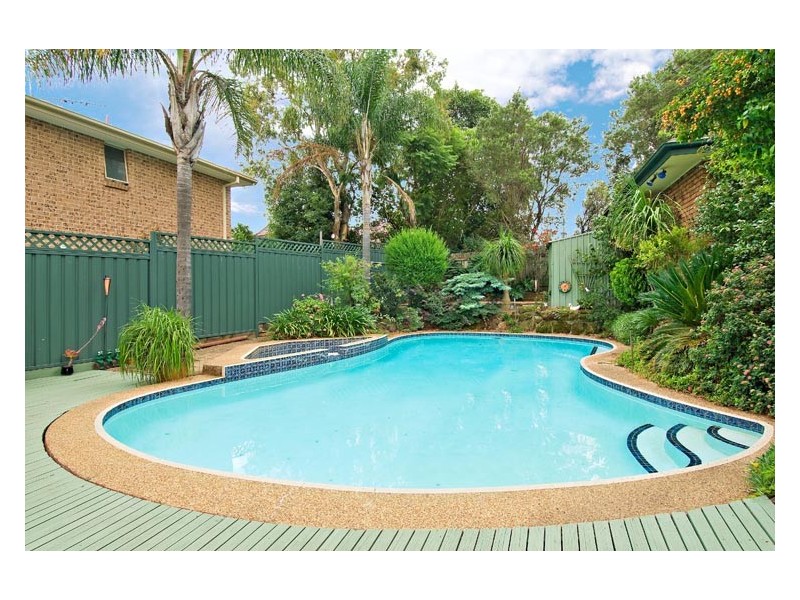 19   Ikara Crescent, Moorebank NSW 2170