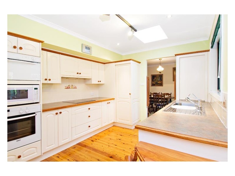 19   Ikara Crescent, Moorebank NSW 2170