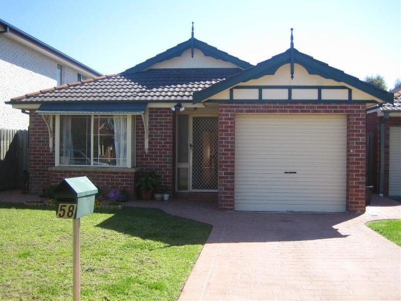 Wattle Grove NSW 2173