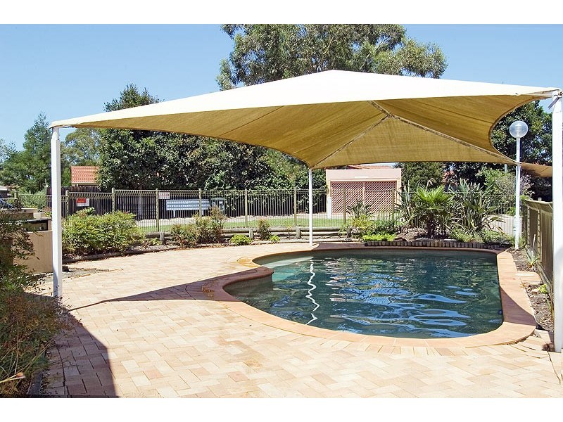 5/20  Continua Crt, Wattle Grove NSW 2173