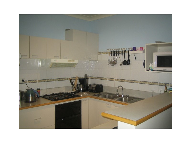 5/20  Continua Crt, Wattle Grove NSW 2173