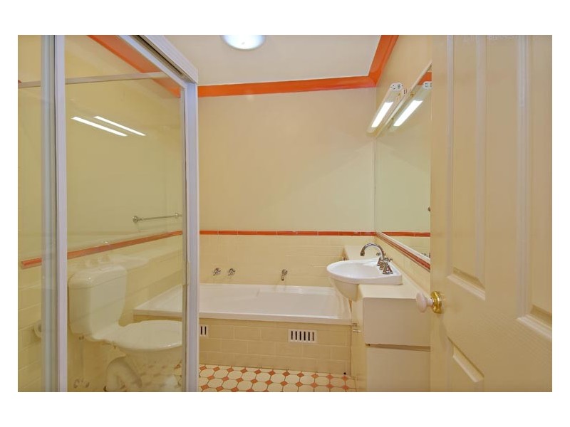 14   Tomago Court, Wattle Grove NSW 2173