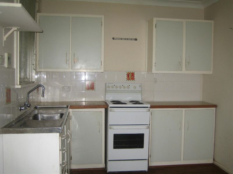 5  Salamaua Crescent, Holsworthy NSW 2173