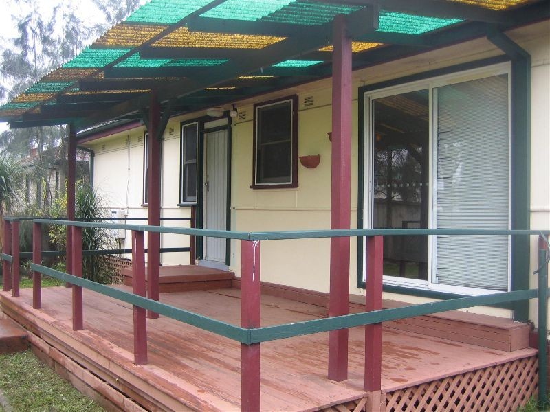 5  Salamaua Crescent, Holsworthy NSW 2173