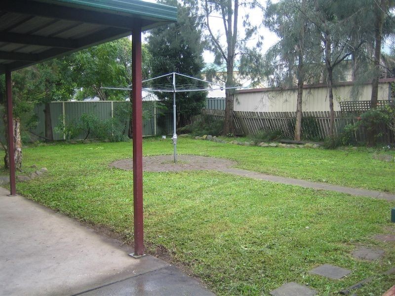 5  Salamaua Crescent, Holsworthy NSW 2173