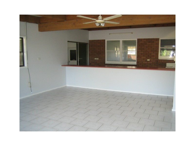 33  Thompson Ave, Moorebank NSW 2170