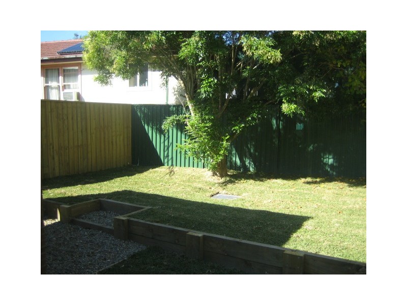 4  Sanananda Cres, Holsworthy NSW 2173