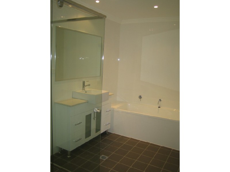 2   Sanananda Road, Holsworthy NSW 2173