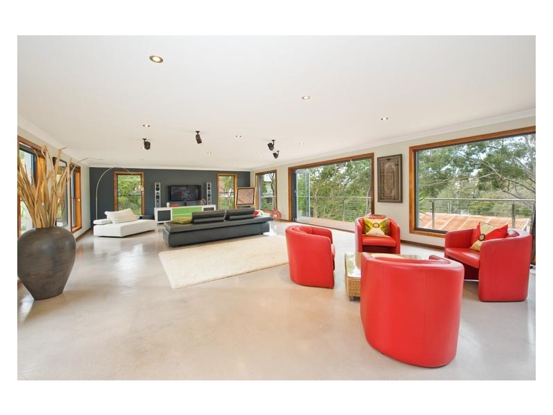 54   St George Cres, Sandy Point NSW 2172