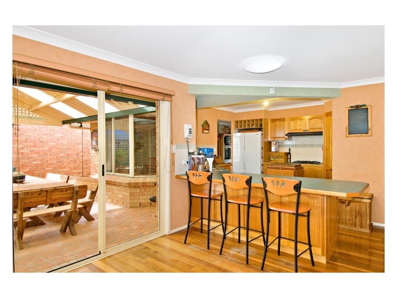 14   Derwent Court, Wattle Grove NSW 2173