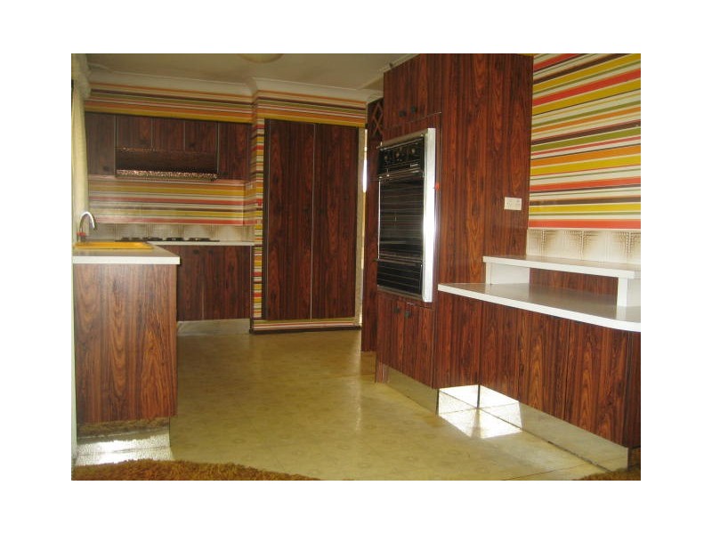 158  Longstaff Ave, Chipping Norton NSW 2170