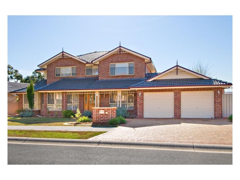 15   Mirbelia Ct, Voyager Point NSW 2172