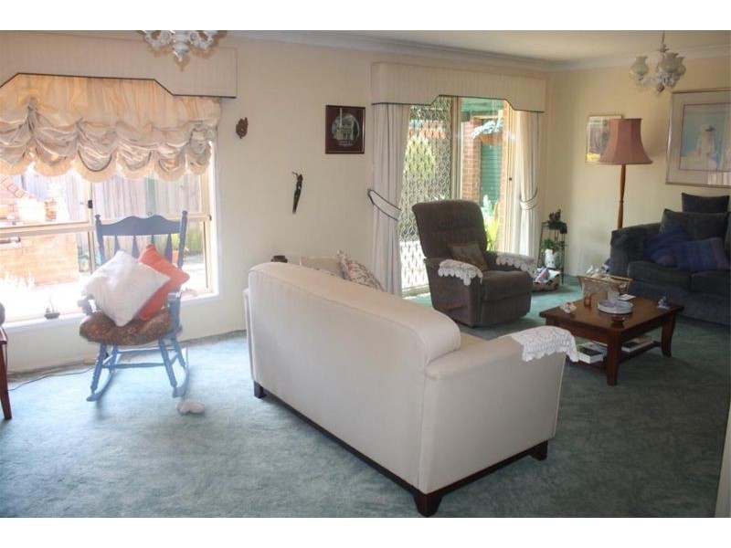 112  Daintree Drive, Wattle Grove NSW 2173