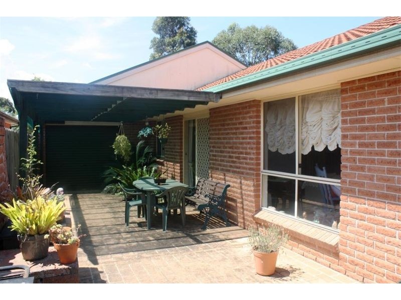 112  Daintree Drive, Wattle Grove NSW 2173