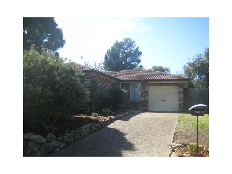 3  Acola Crt, Wattle Grove NSW 2173