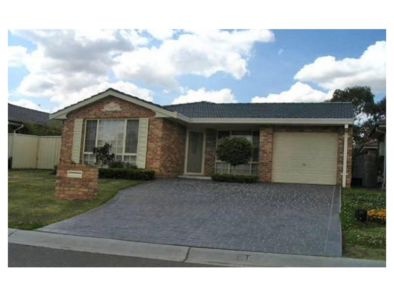 15 Bundarra Court, Wattle Grove NSW 2173