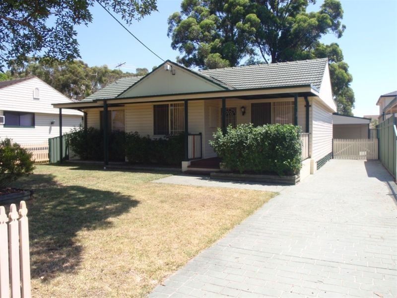 77  Derna Road, Holsworthy NSW 2173